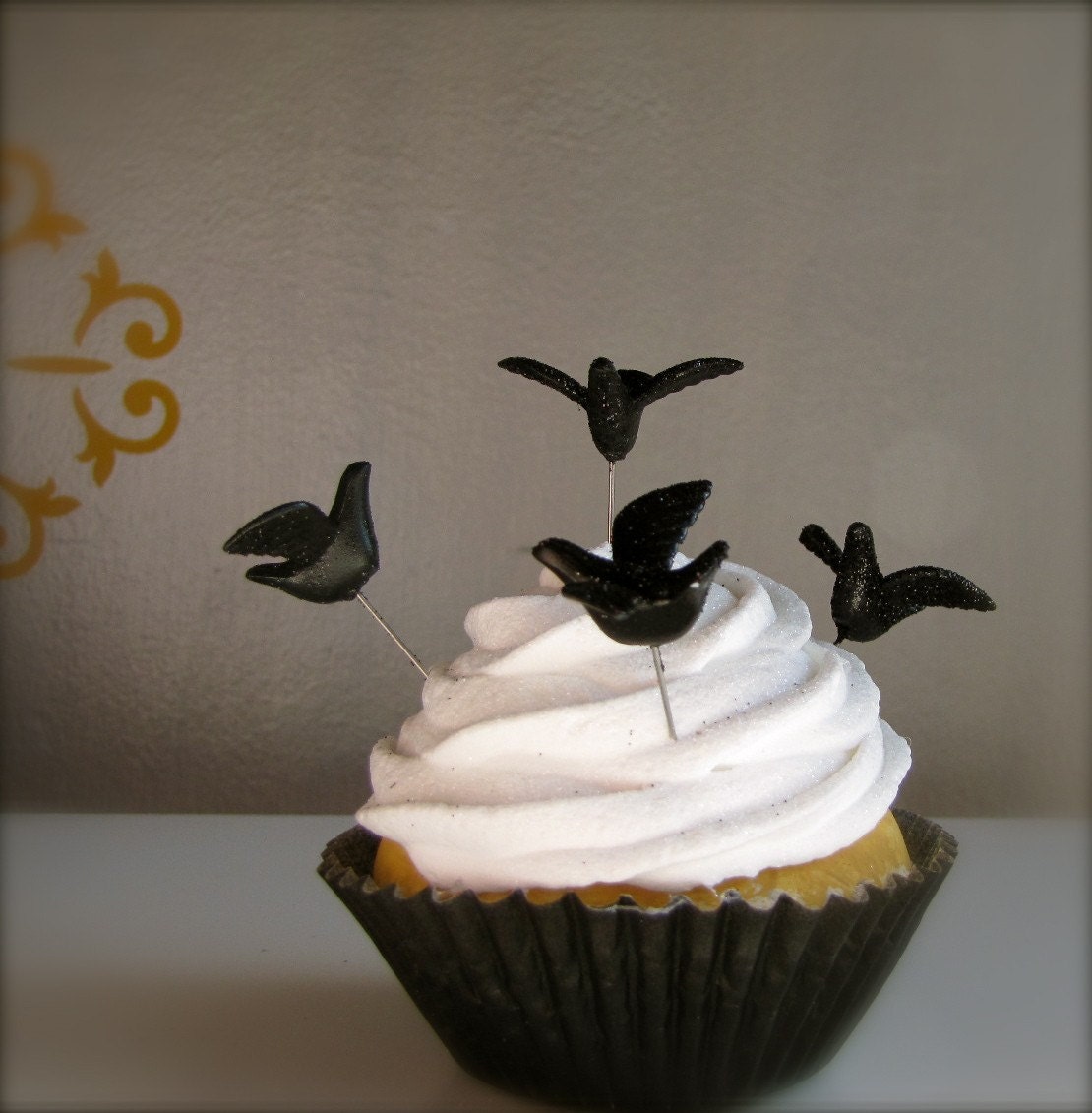 Fake Cupcakes Birds Tribute Cupcake 12 Legs Cupcake Collector Series