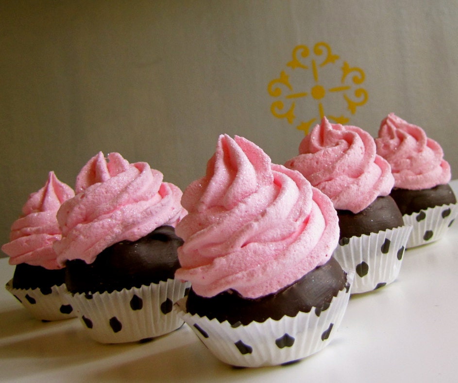 Fake Cupcakes Lucy Collection Pink Frosted Chocolate Mini Cupcakes Set of 5 Can Be Made into Ornaments