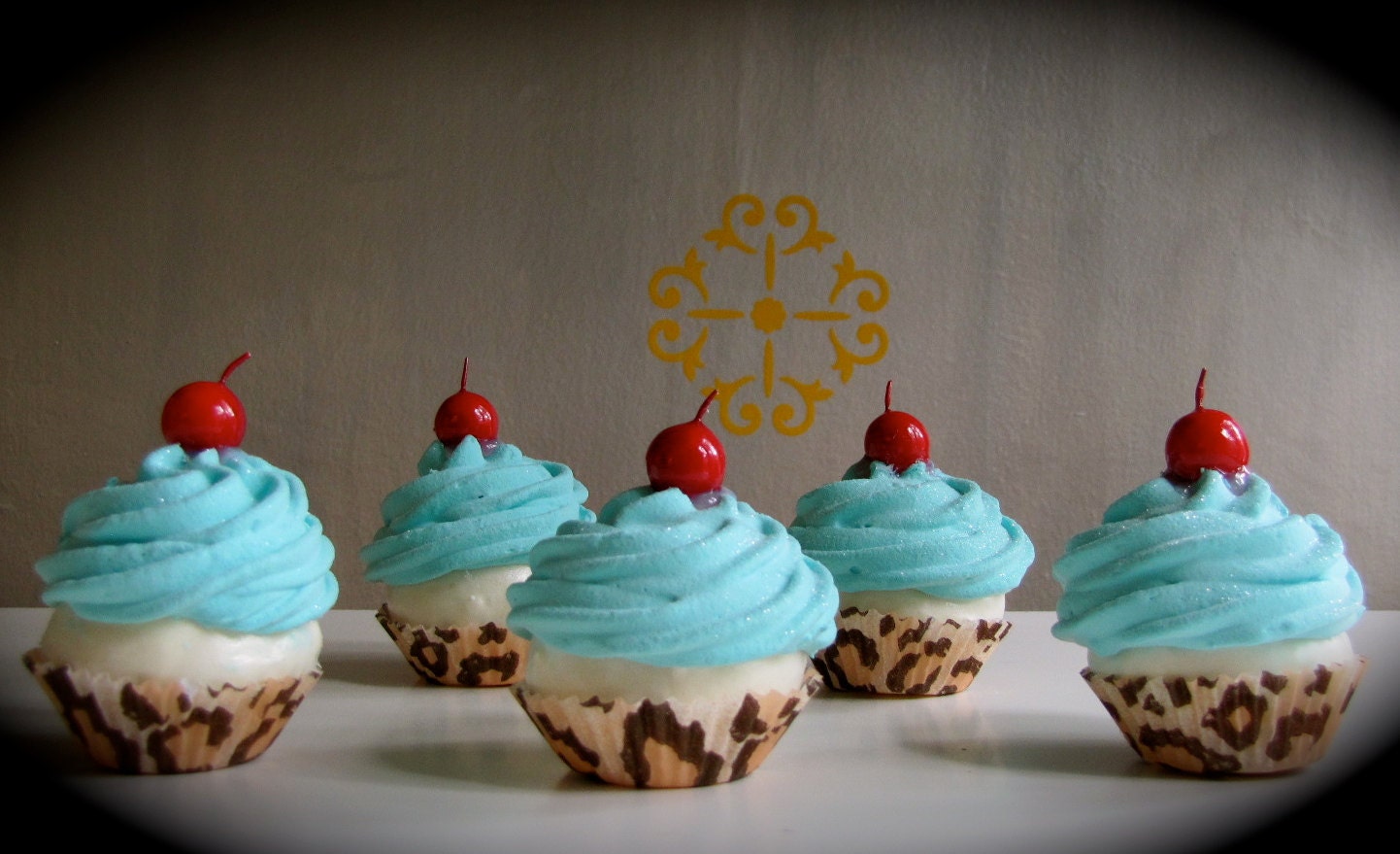 Fake Cupcakes "Retro Hollywood Glam" Collection Mini Turquoise Cupcakes w/Leopard Cupcake liners Set of 5 Can Be Made into Ornaments