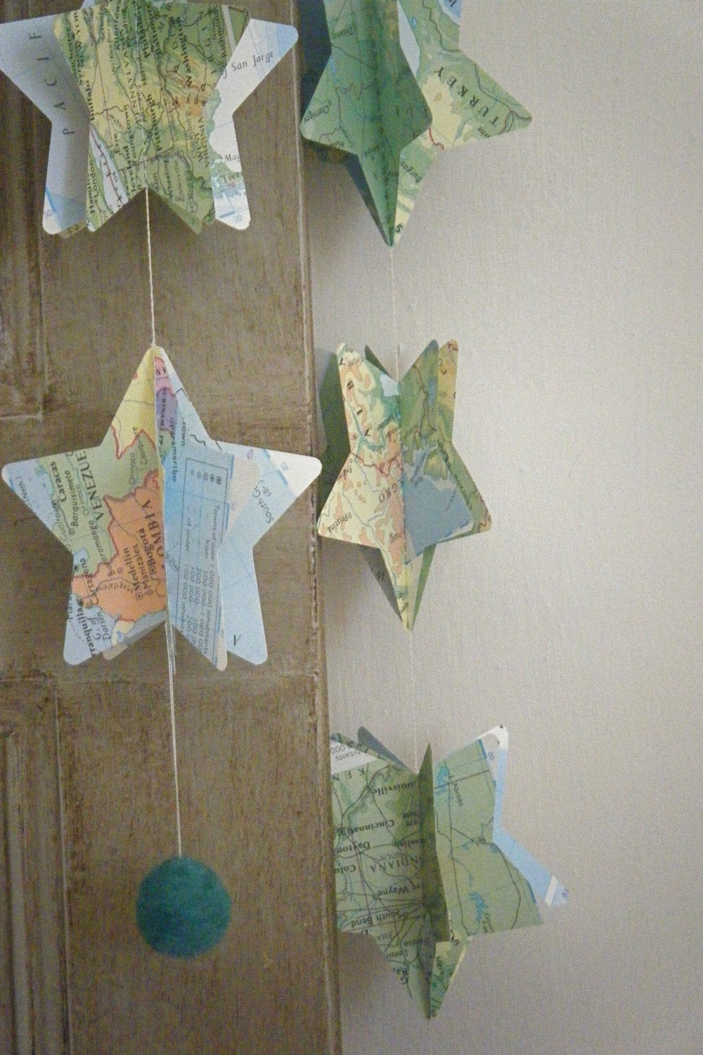 Vintage Atlas 3D Paper Mobile Star Strings
