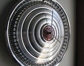 1970-72 Pontiac Hubcap Clock