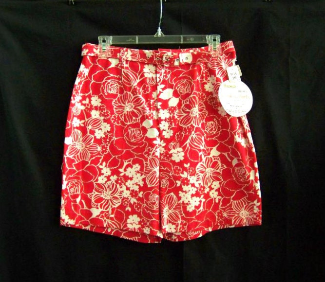 1960s Deadstock NWT Pin Up High Waisted Red Floral Jamaica Shorts
