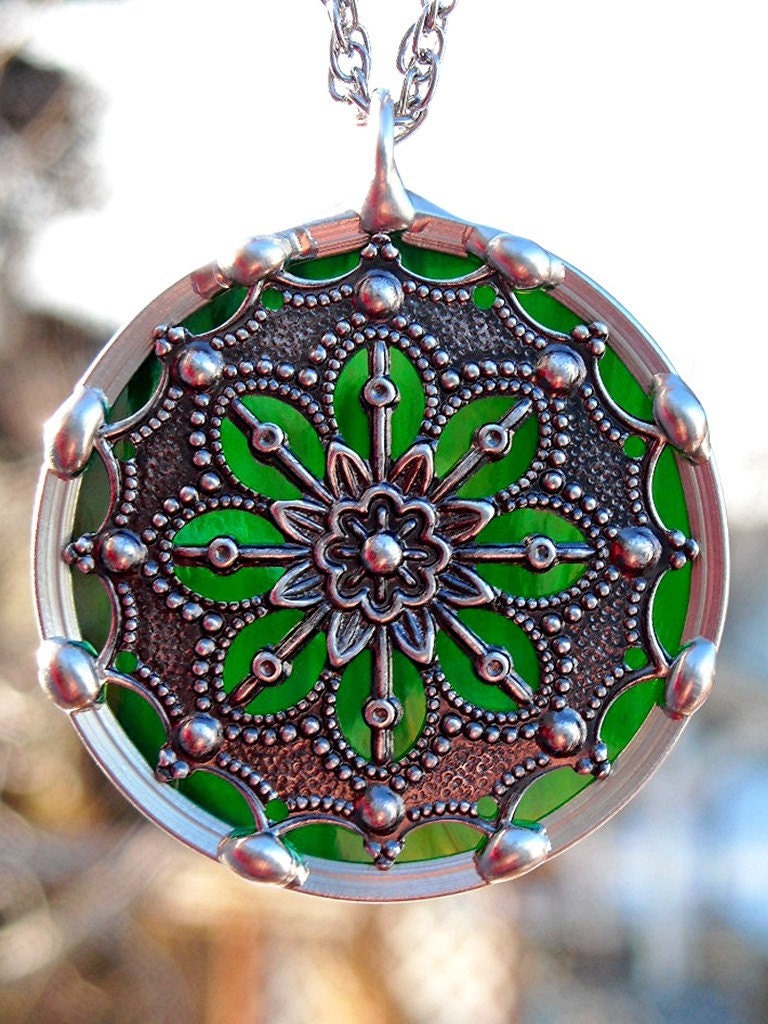 Stained Glass Pendant Necklace Medallion Filigree Green Victorian