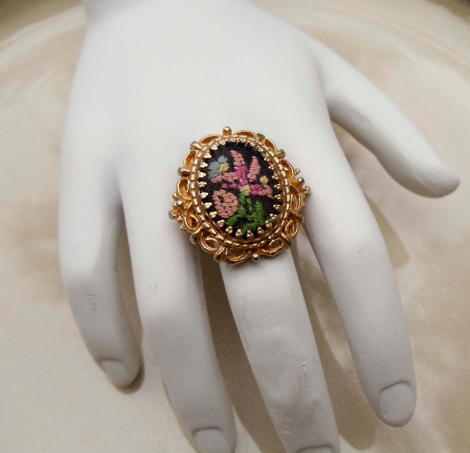 Vintage embroidered flower ring adjustable band