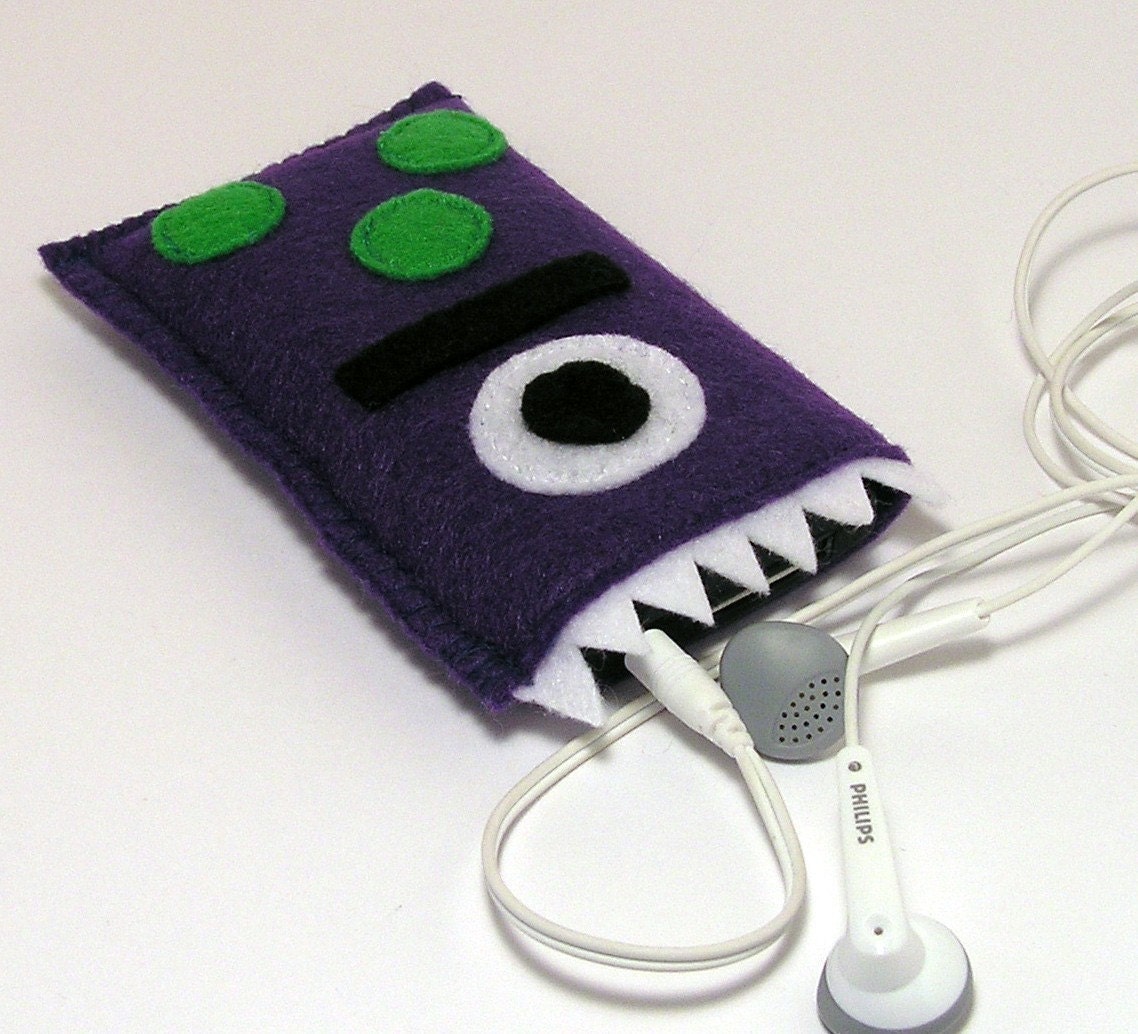 iPhone, iPod, MP3, Cell phone Cover Sleeve Case Pouch - Purple People Eater