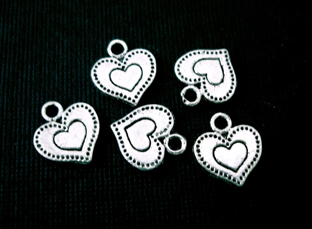 Silver Heart Charms Tin Antiqued 10