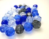 Czech FP Glass Bead Round 6mm Blue Mix SALE - 25    (ST080)