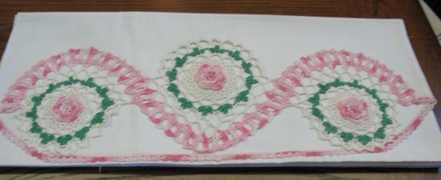 Cottage Style Crochet Pillowcase Set Pink Swirl and Roses