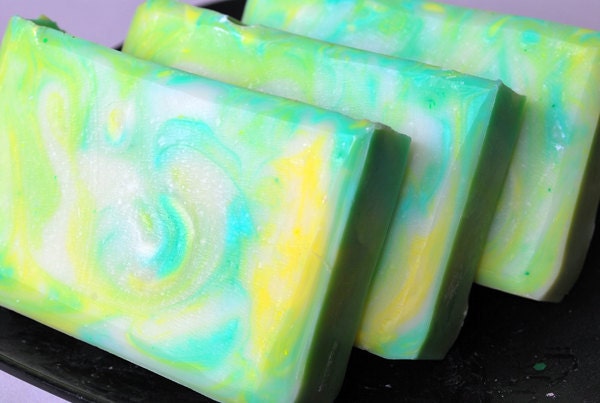 Ginger Appletini cp cold process soap