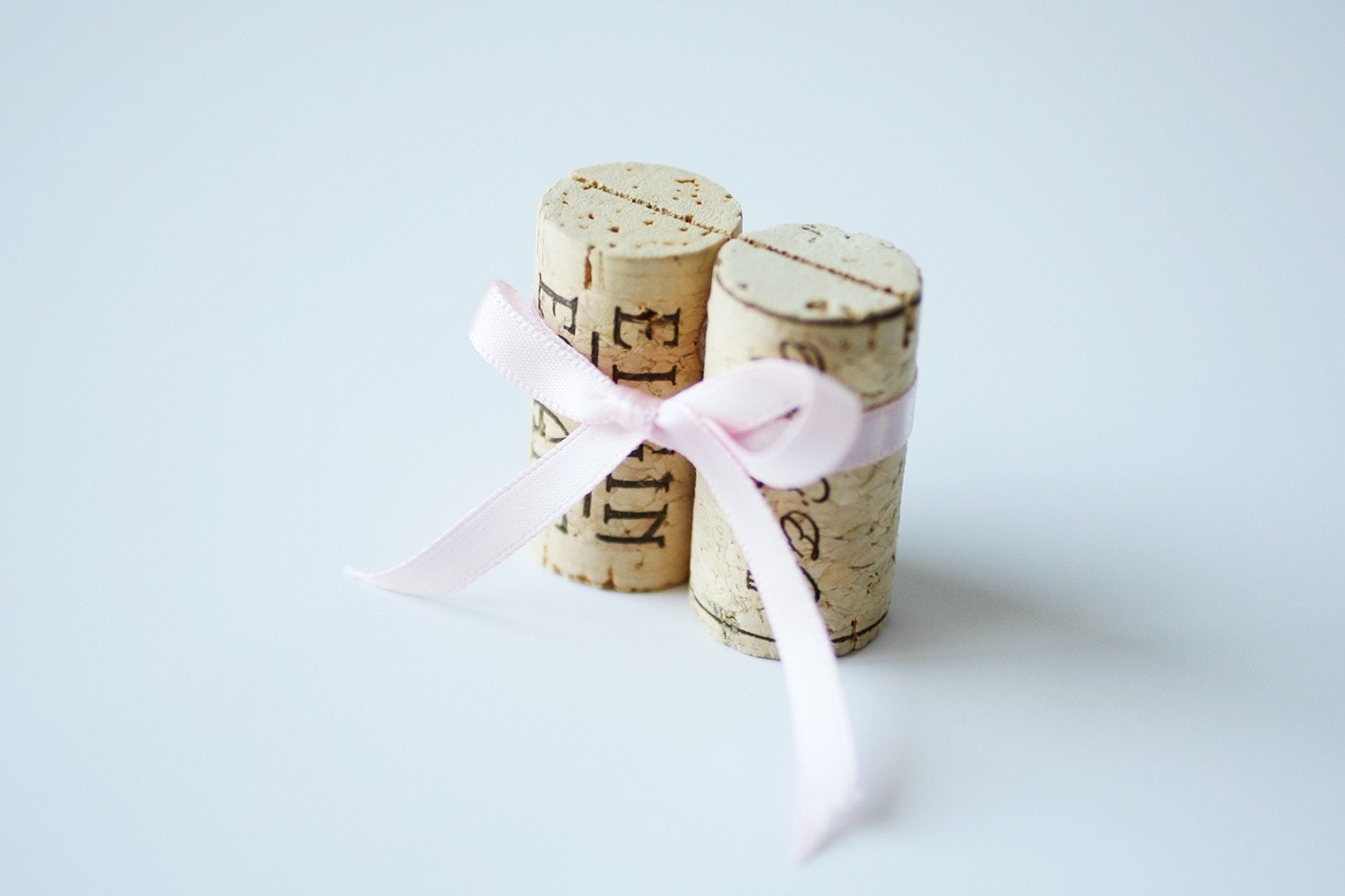 Wine Cork Place Card Holders with Ribbon, Set of 50