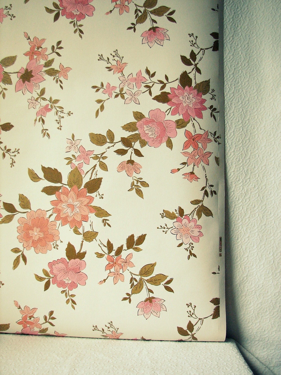 One Yard Vintage Pink Persuasion Wallpaper