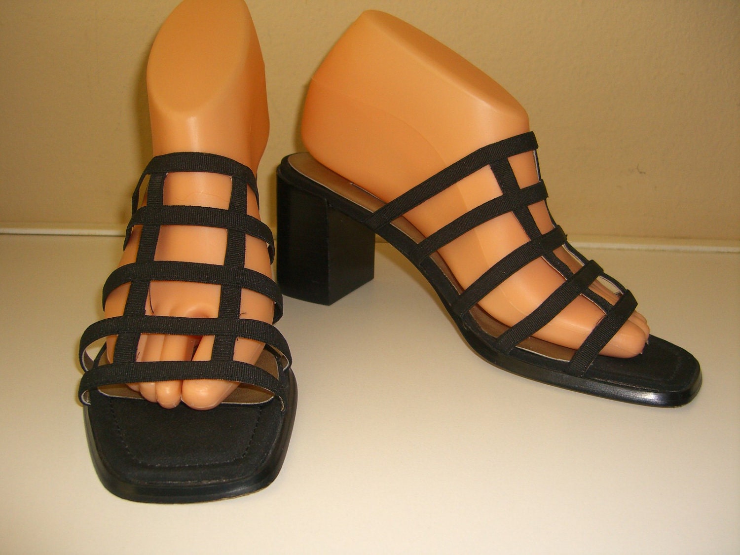 Vintage Sam & Libby Ribbon Strappy Slip on Shoes Mod 7.5
