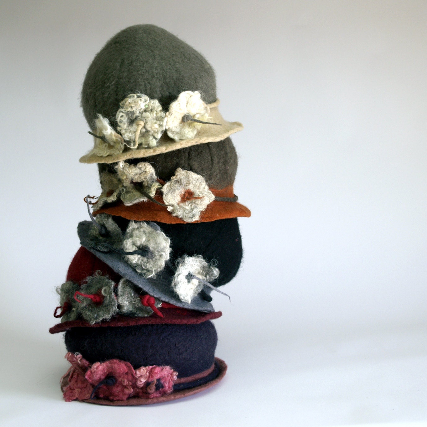 1920s felt hat wool felted cloche wearable felt ooak hat wet felted merino wool,  MADE TO ORDER 1920's Hat  Fashion cloche style Gaëlle