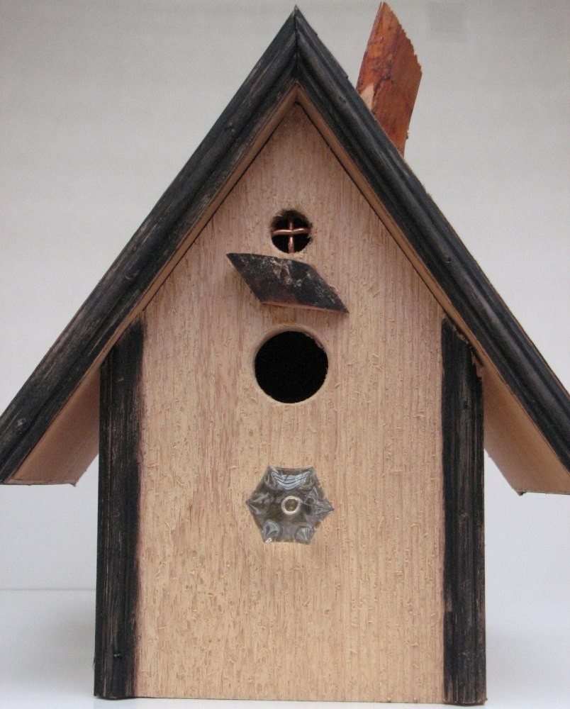 Adirondack Style Cedar Wood Birdhouse