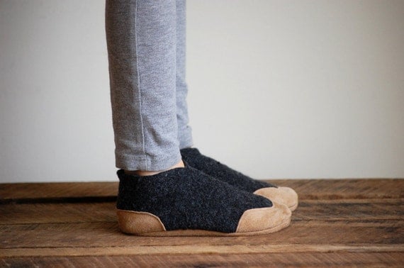 Kids Wool Shoes, Toddler Slippers, size 7.5, 9.5, 11.5, 13, Turtles on the Way Home