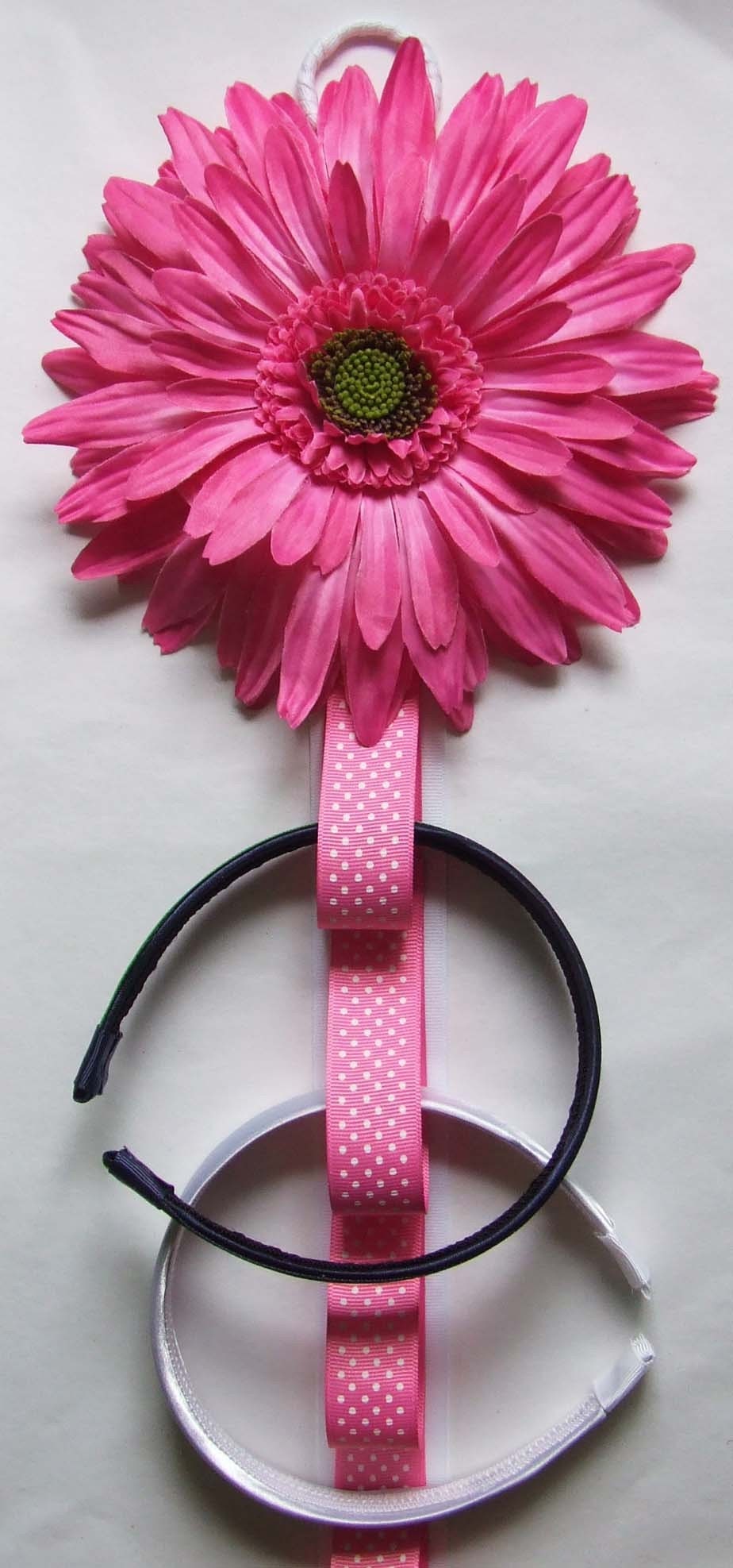 Blooming Daisy Headband Holder