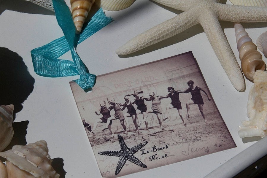 Digital Download, No 26 Vintage Girlfriends on the Beach
