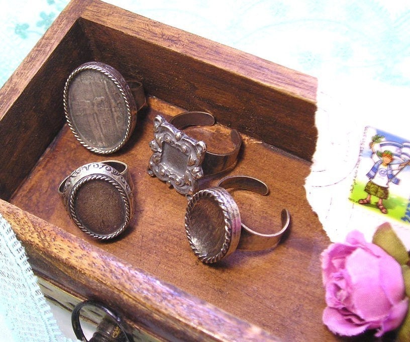 4 Adjustable Ring Blanks settings, Sterling Silver plated with Antique Oxidized Finish, Vintage style, Wide band, Lead Free