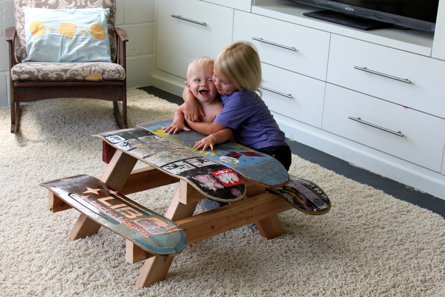 Children's Skateboard Picnic Table PDF