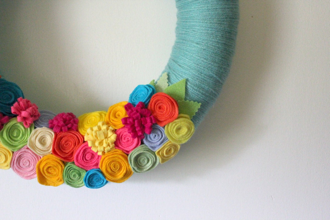 Bright Tropical Wreath, Summer Wreath, Aqua Yarn and Felt Wreath, 14 inch size - MADE TO ORDER
