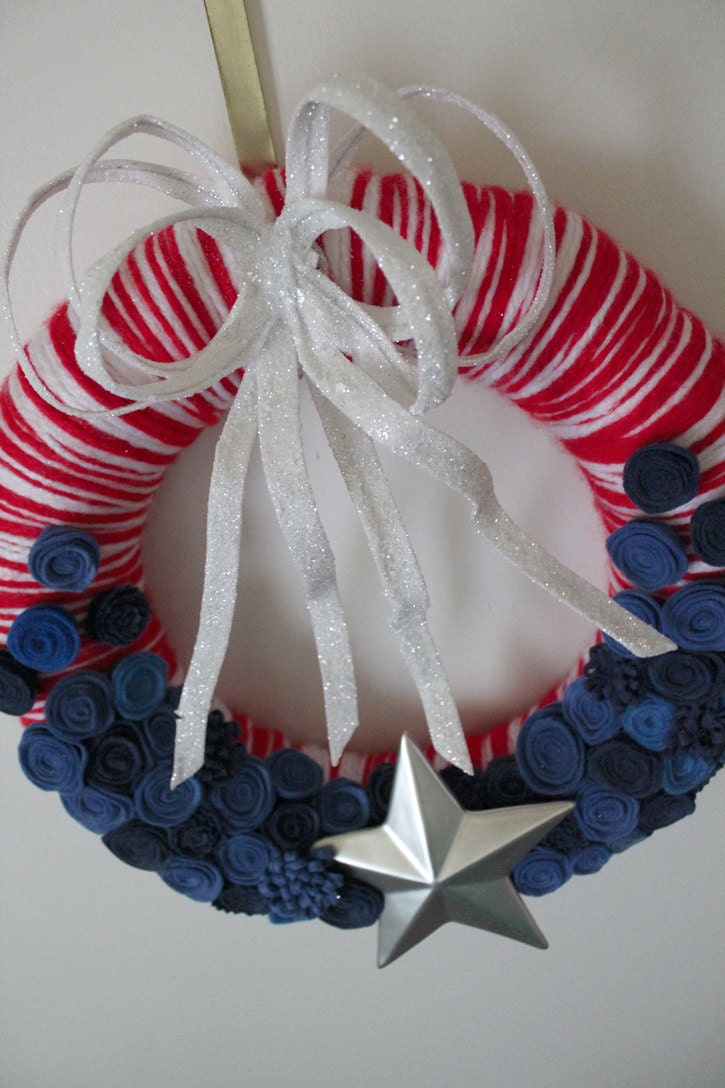 July 4 Wreath, Red White and Blue Wreath, Summer Wreath, 14 inch size