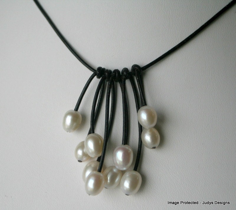 White pearl leather necklace, cascade style on brown leather