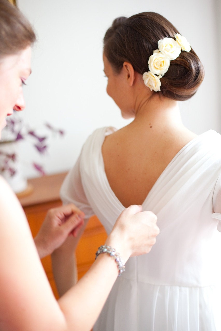 ANNA, Vintage Style Wedding Dress, super airy, v line in the front and back, knee length by SashCouture