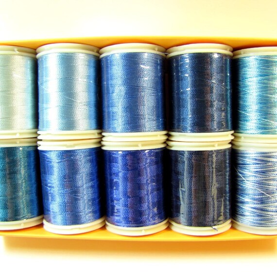 WonderFil 40 Weight Rayon Blue Thread Pack