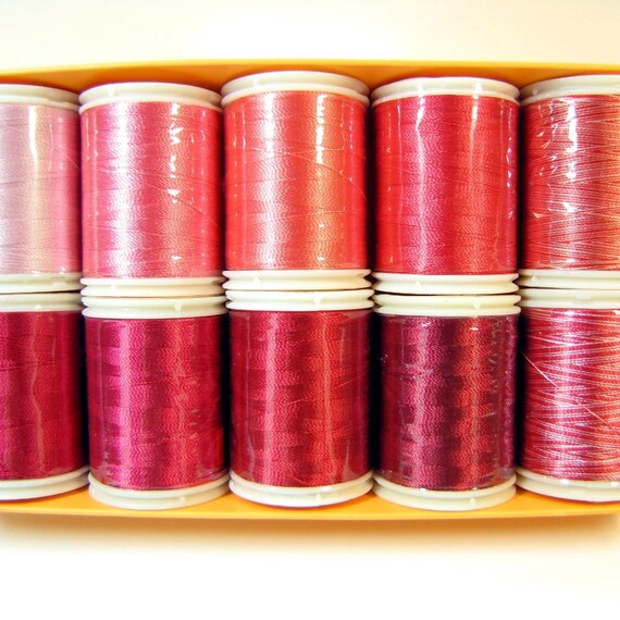 WonderFil Thread Rayon Red Pack
