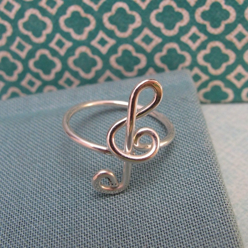 Treble Clef Ring