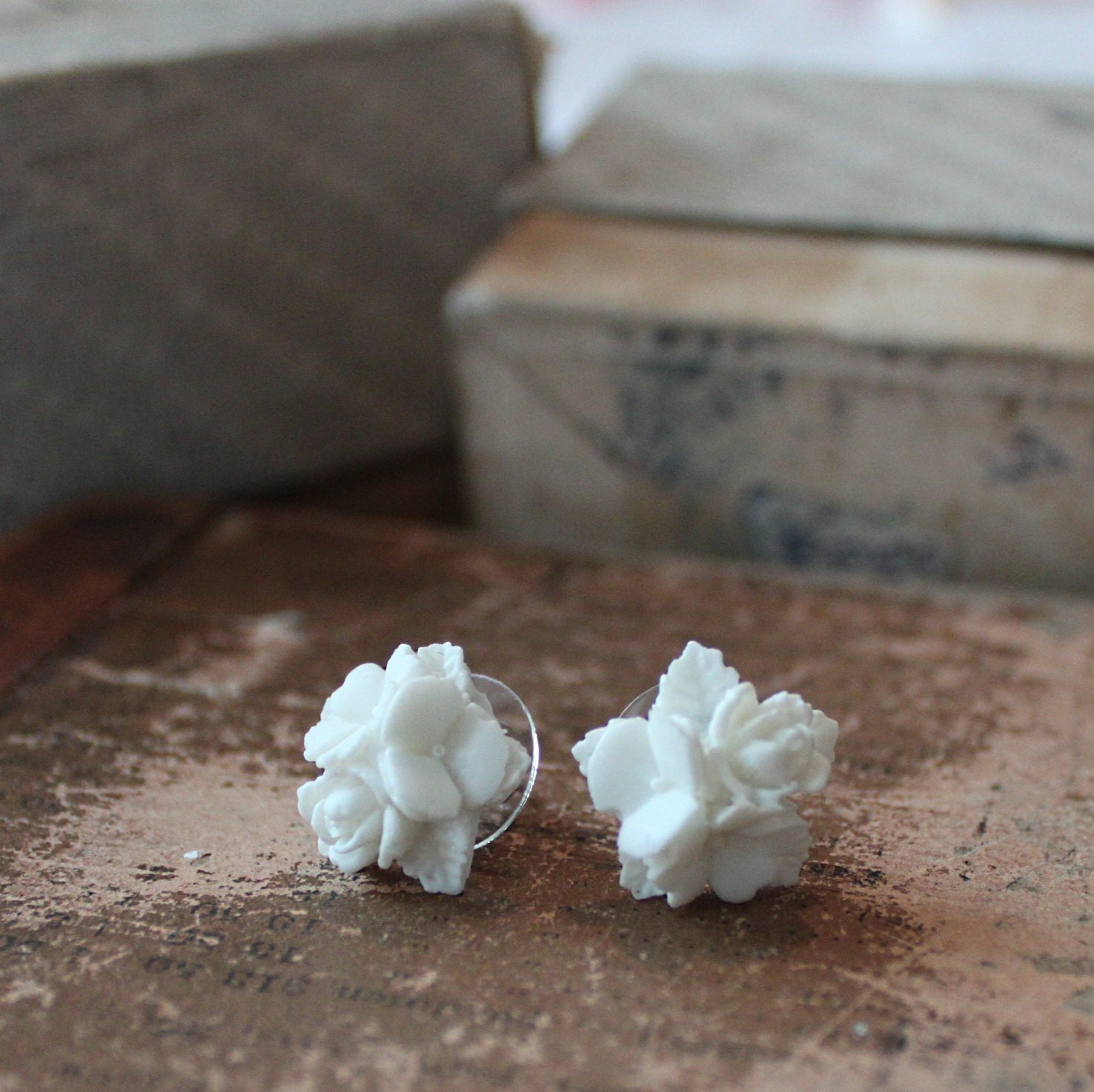 Bouquet Stud Earrings in White