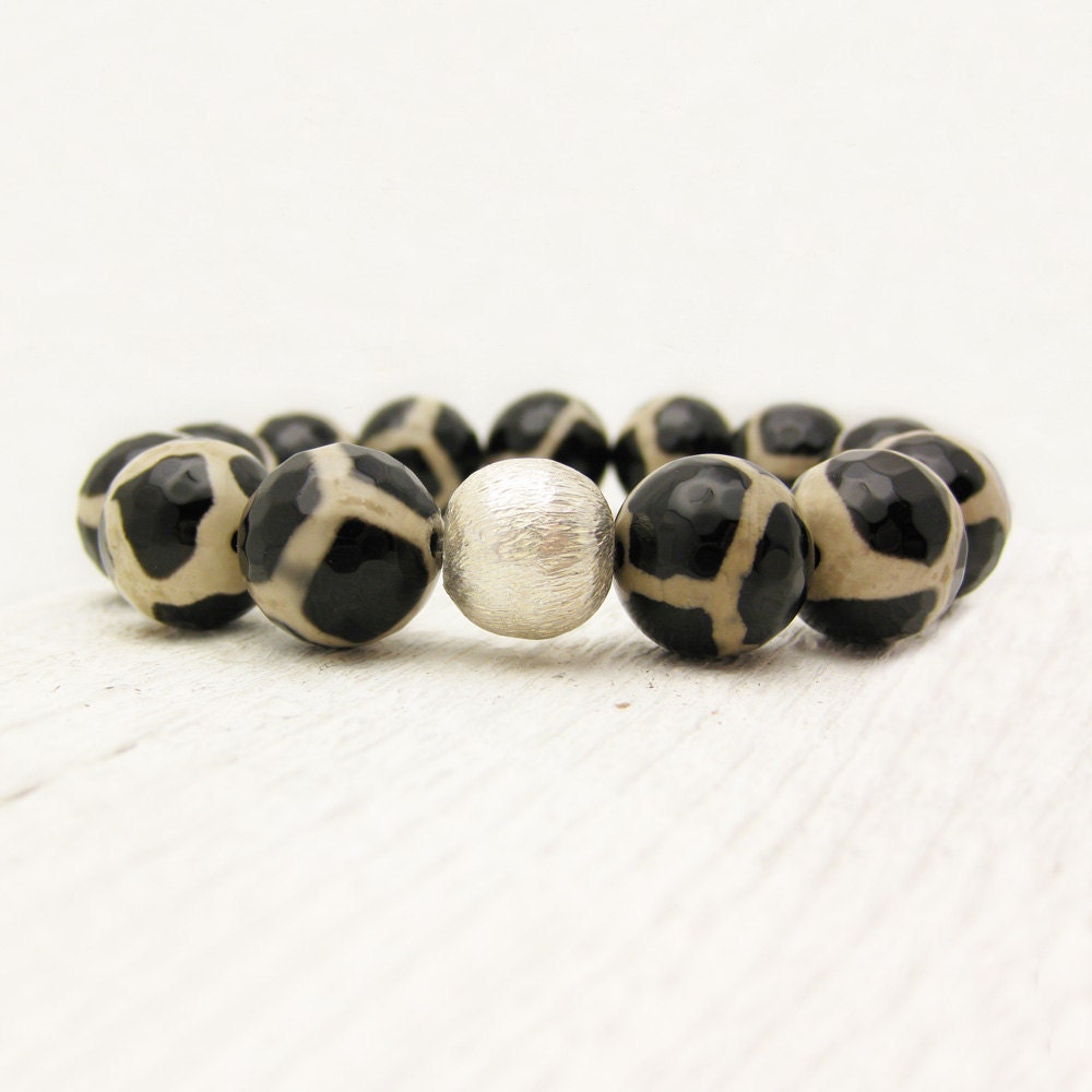 Safari Tibetan Agate Bead Bracelet w/ Brushed Sterling Silver / giraffe leopard Africa inspired / black tan ethnic tribal summer fashion