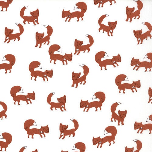 Aneela Hoey for Moda, Walk in the Woods, Foxlets in Icing 18521.14 - 1/2 Yard