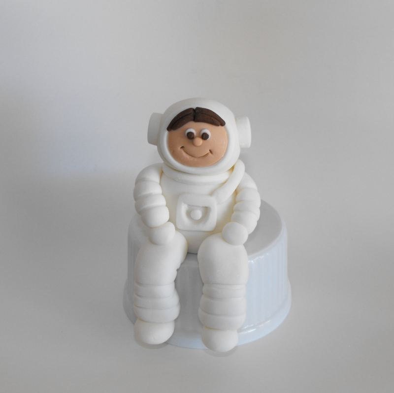 spaceman cake