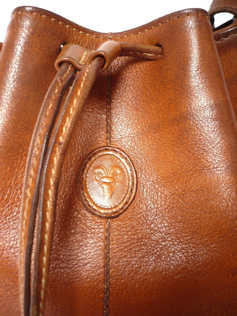 MANUEL French Vintage Brown Leather Draw string Bag / Shoulder bag