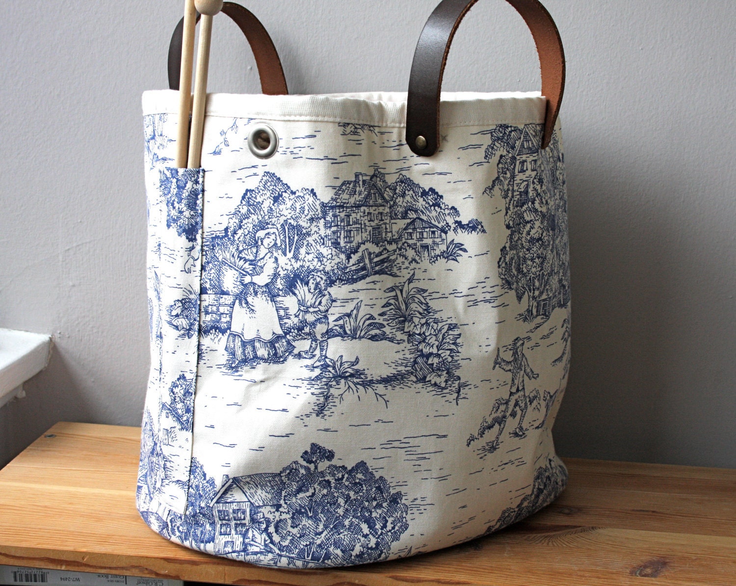Knitting bag, blue toile (LAST ONE)