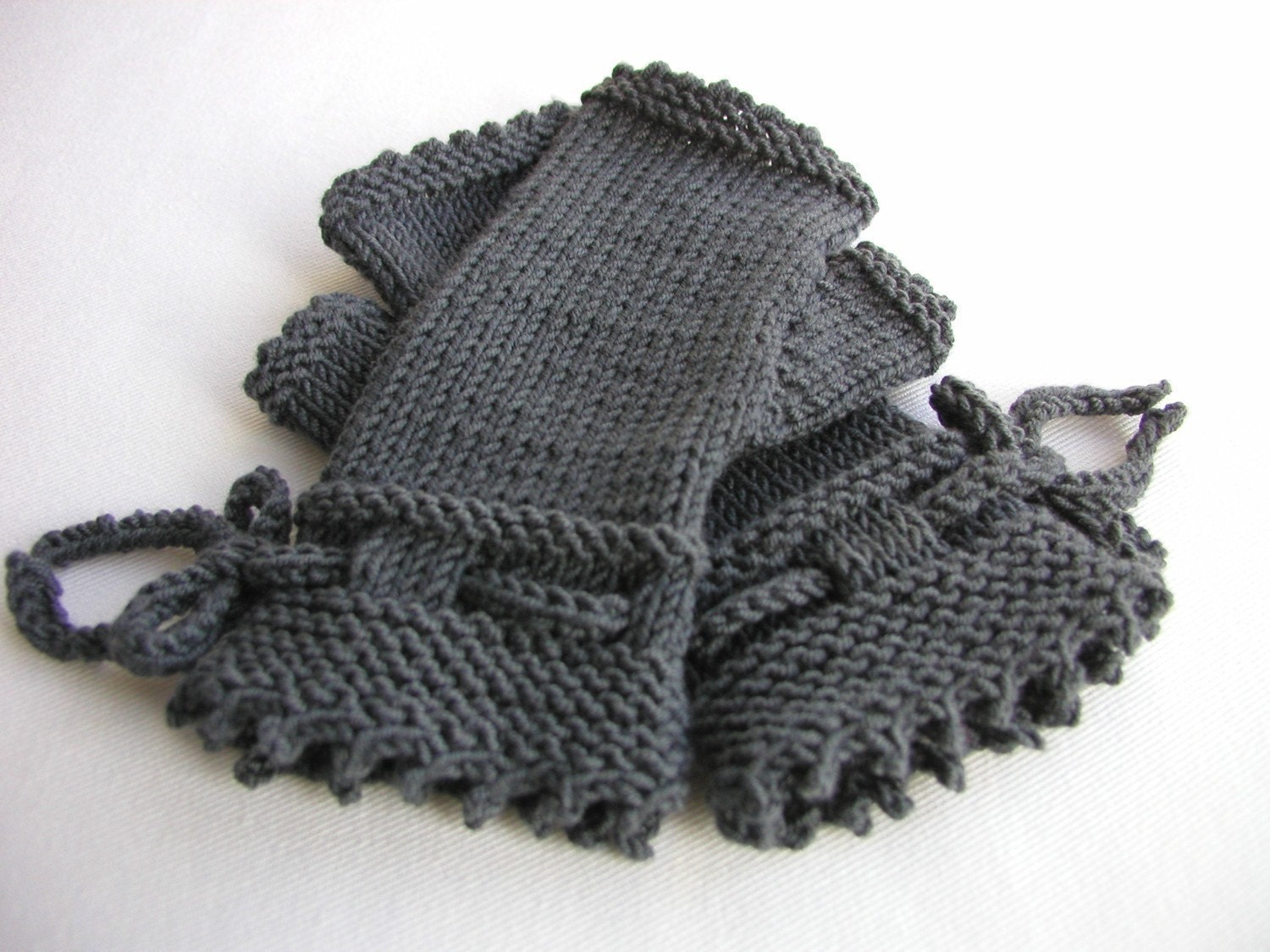 Instant Download PDF Knitting Pattern Fingerless Hand Warmers Piano Gloves