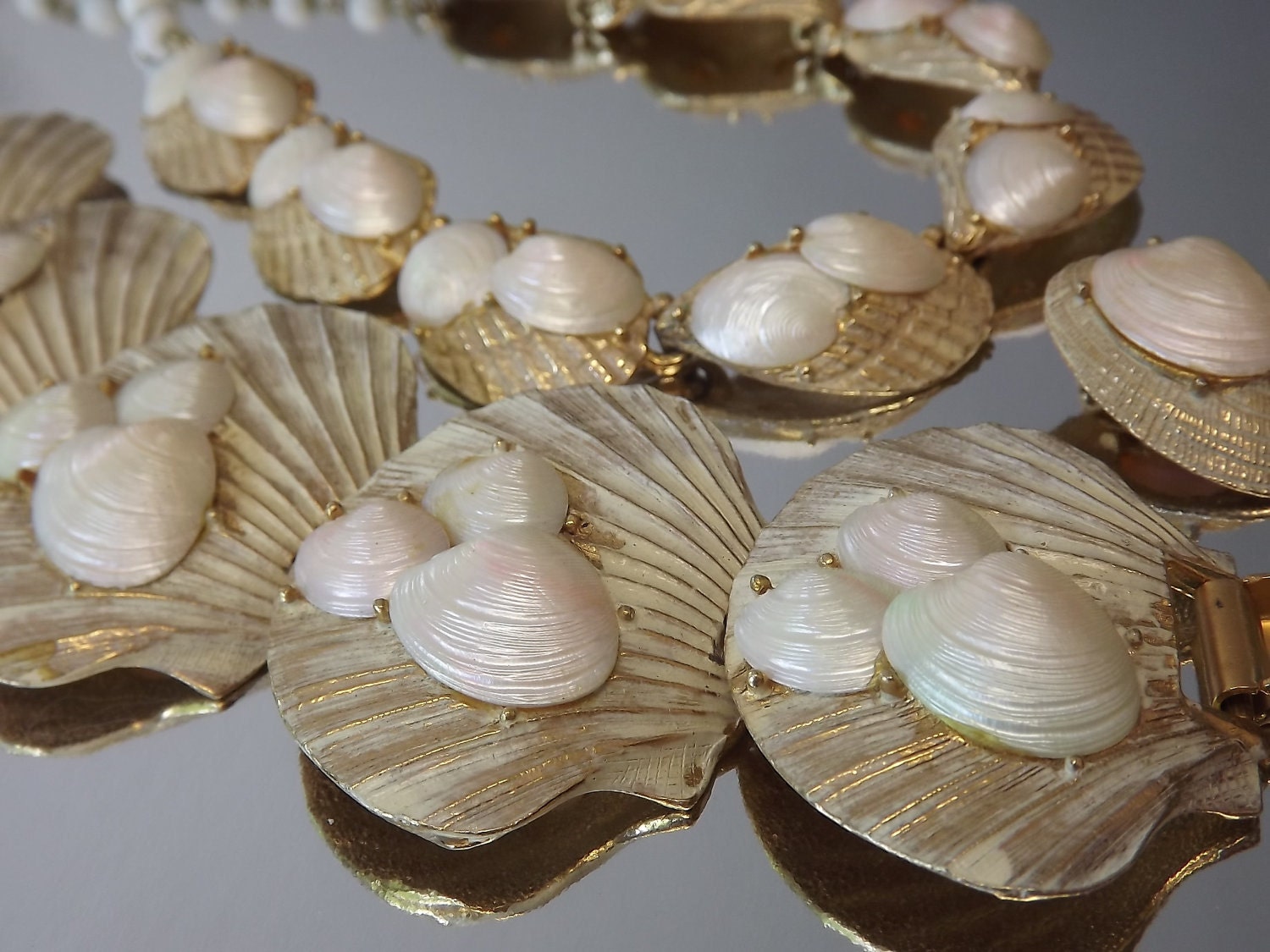 Necklace Earrings Bracelet by Capri with Natural Shells Vintage 1950s Costume Jewelry