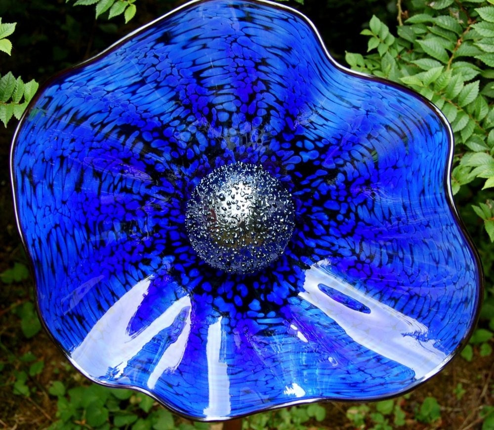 Hand blown glass flower (mini) - Cobalt (opaque)