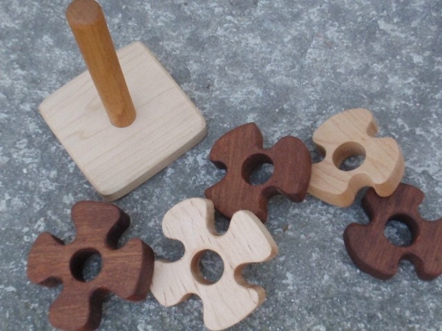 wood pinwheel stacking toy (eco-friendly baby shower gift)  / toddler development / wood stacker