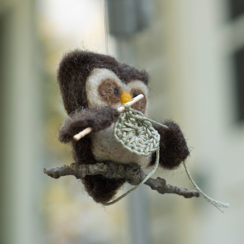 Needle Felted Owl Ornament - Crocheting