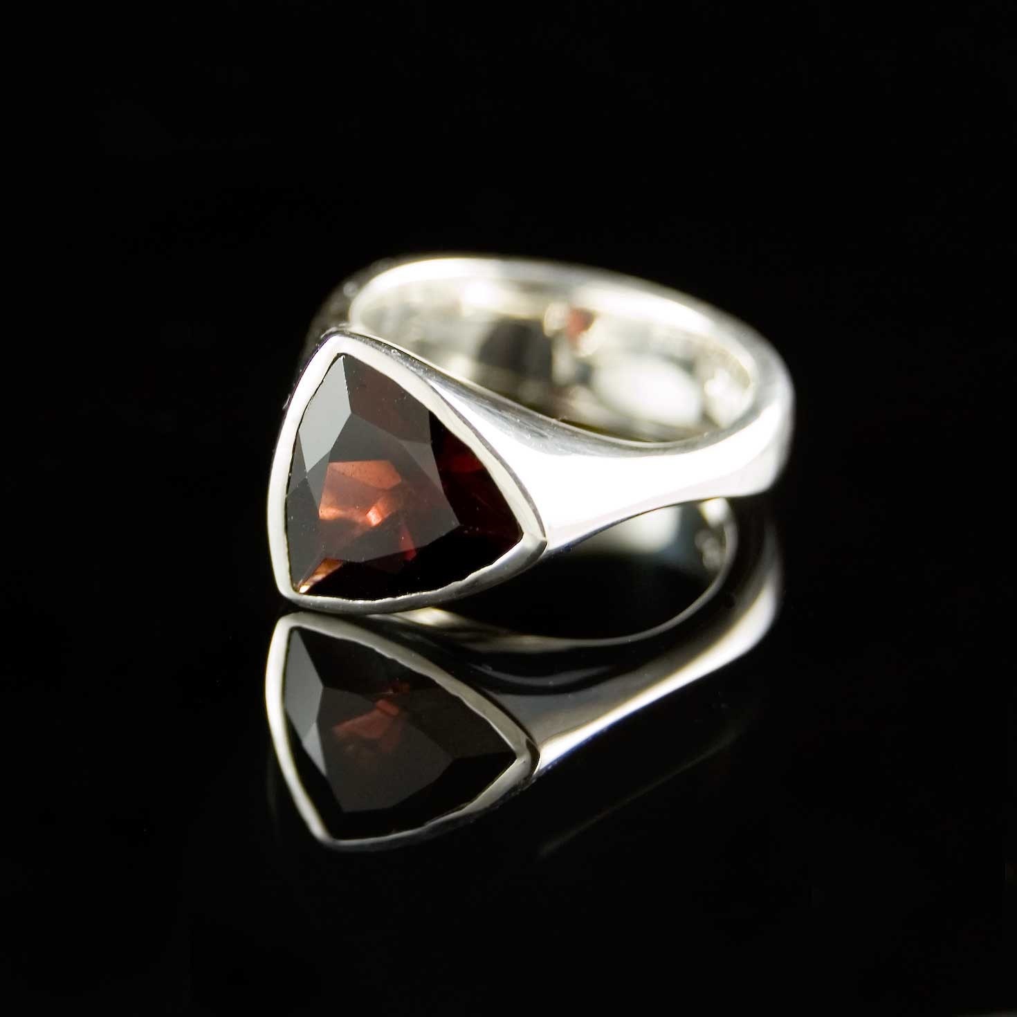 Tetra Blood Red Trillion Garnet Sterling Silver Ring Cocktail Ring