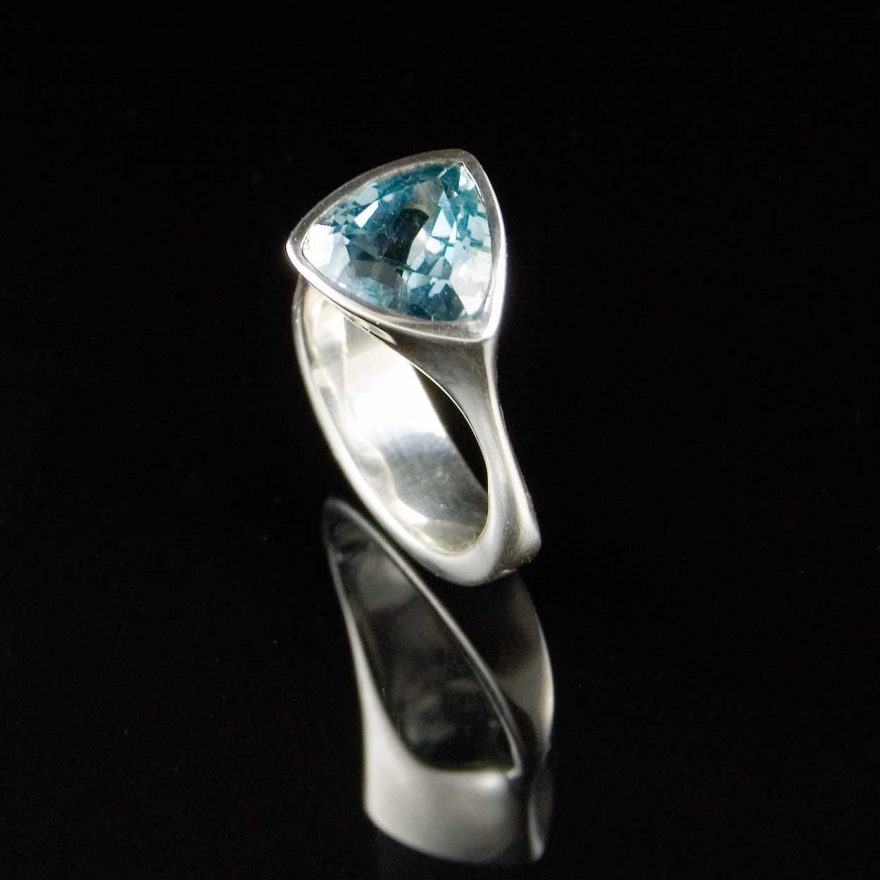 Swiss Blue Topaz Ice Tetra Sterling Silver Ring Trillion Faceted Gemstone Ring