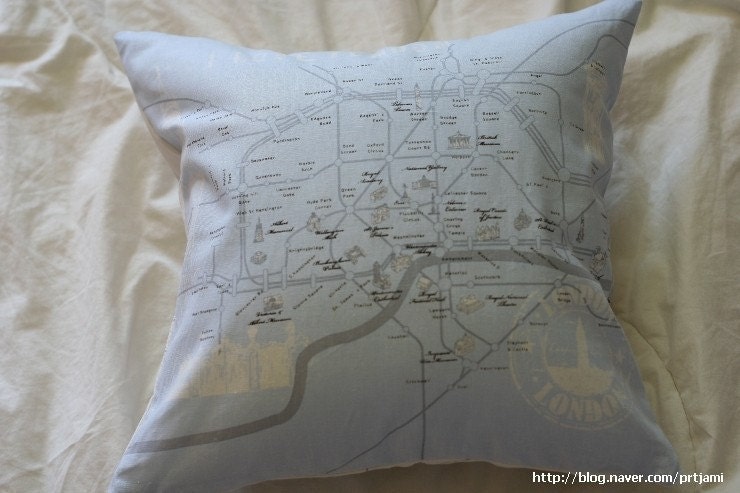London Map Illustrated Blue Tone Linen Pillow Case(Cover, Slip)
