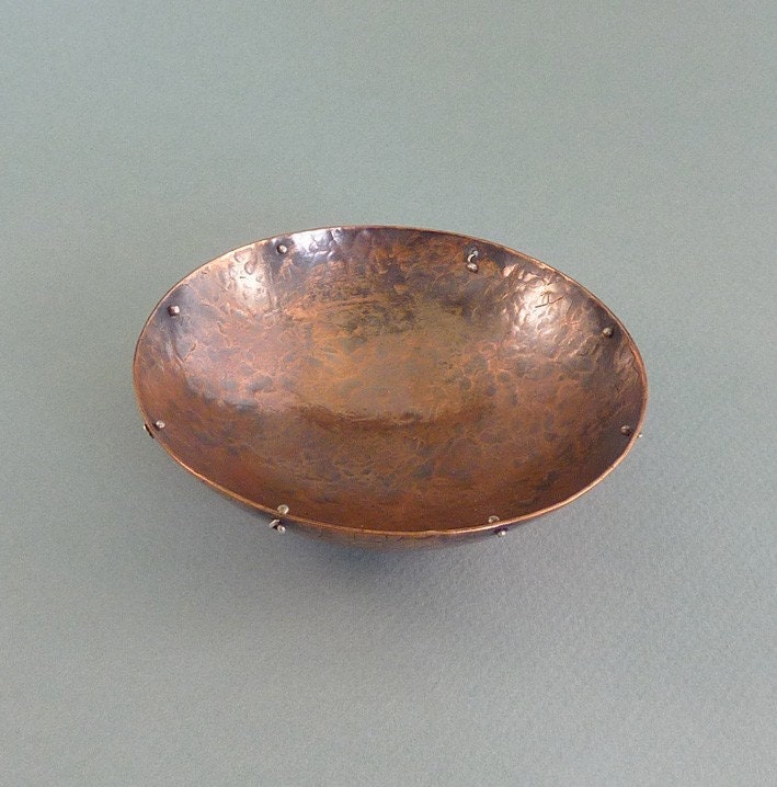 Raised Copper Bowl