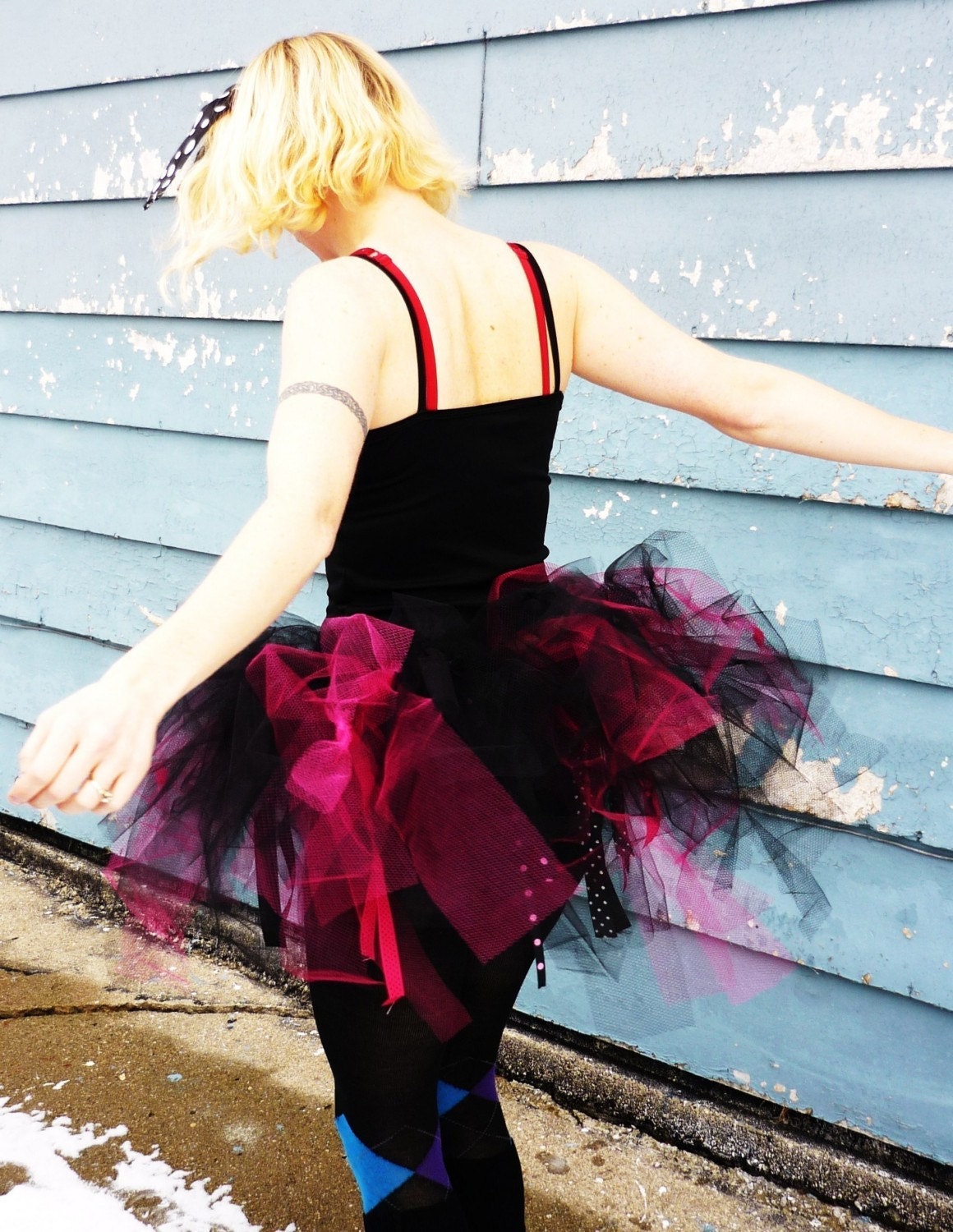 The original Trashy Tutu - SEWN - with tulle and netting - Black and Fuchsia - For parties, costume, housework