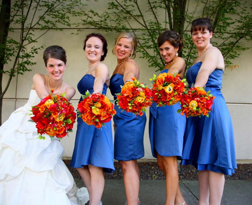 Wedding Bouquet in Roses & Ranuculus for your Wedding