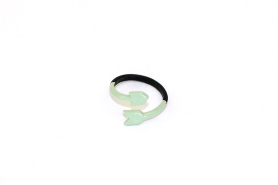 ARROW RING - Matte black and dipped enamel -  Seafoam