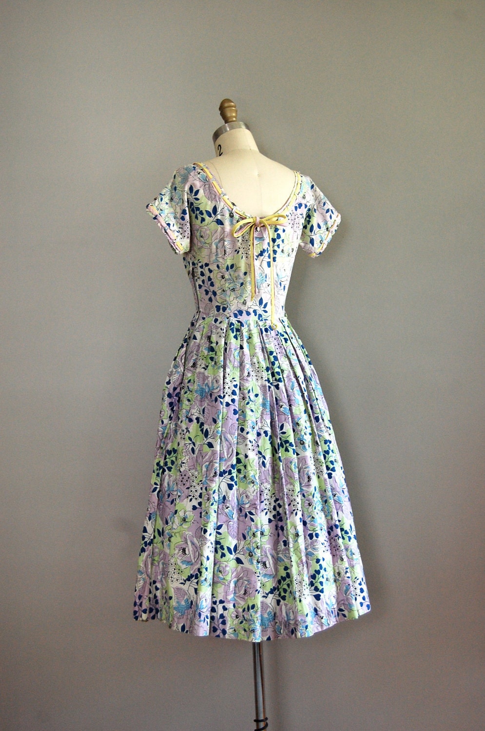 1950s dress / 50s dress / Pen and Ink Drawing