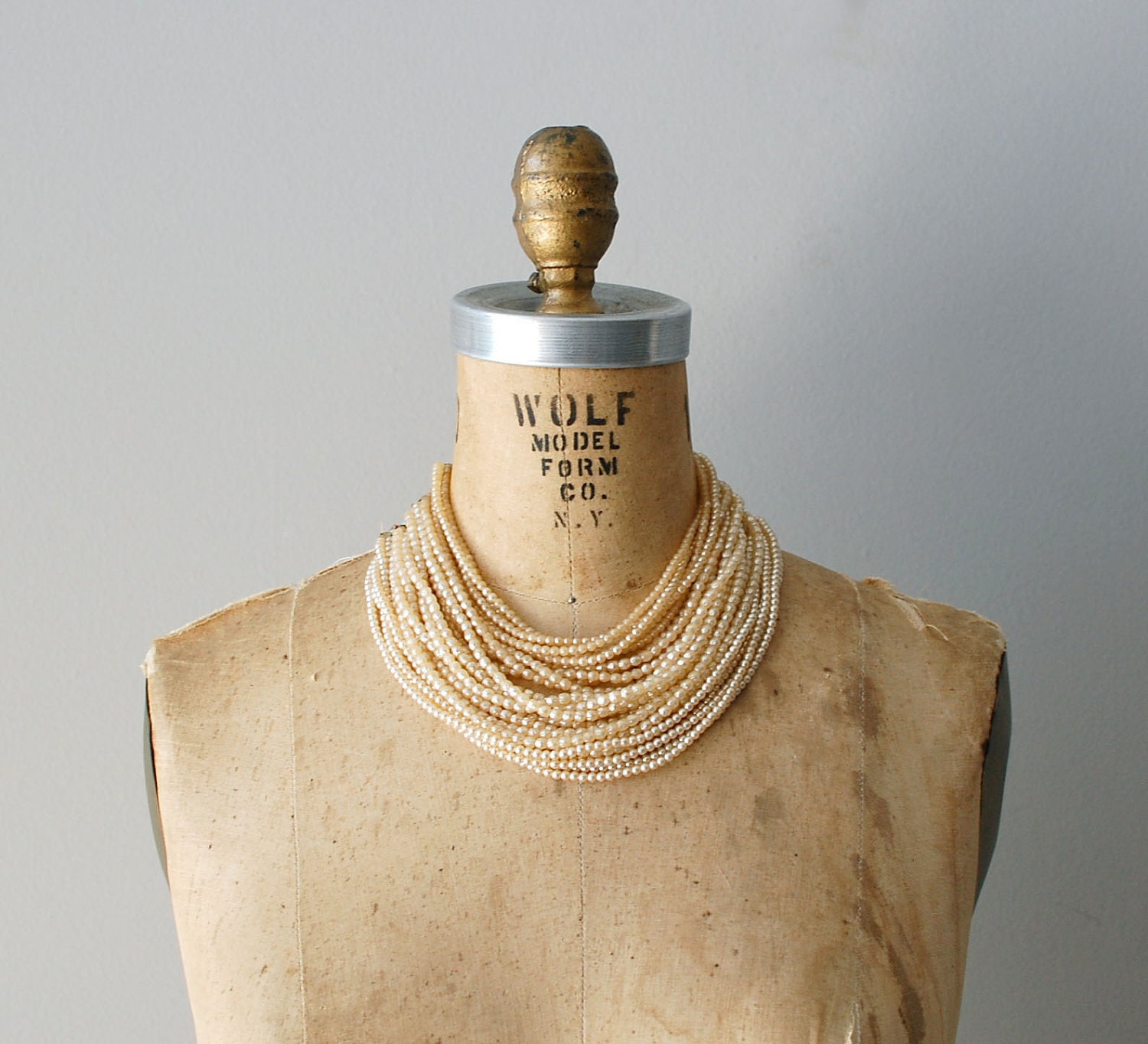 pearl necklace / 1960s necklace / Duchess necklace